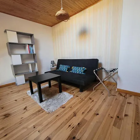 Nyaraló Maison Proche Viaduc De Garabit *